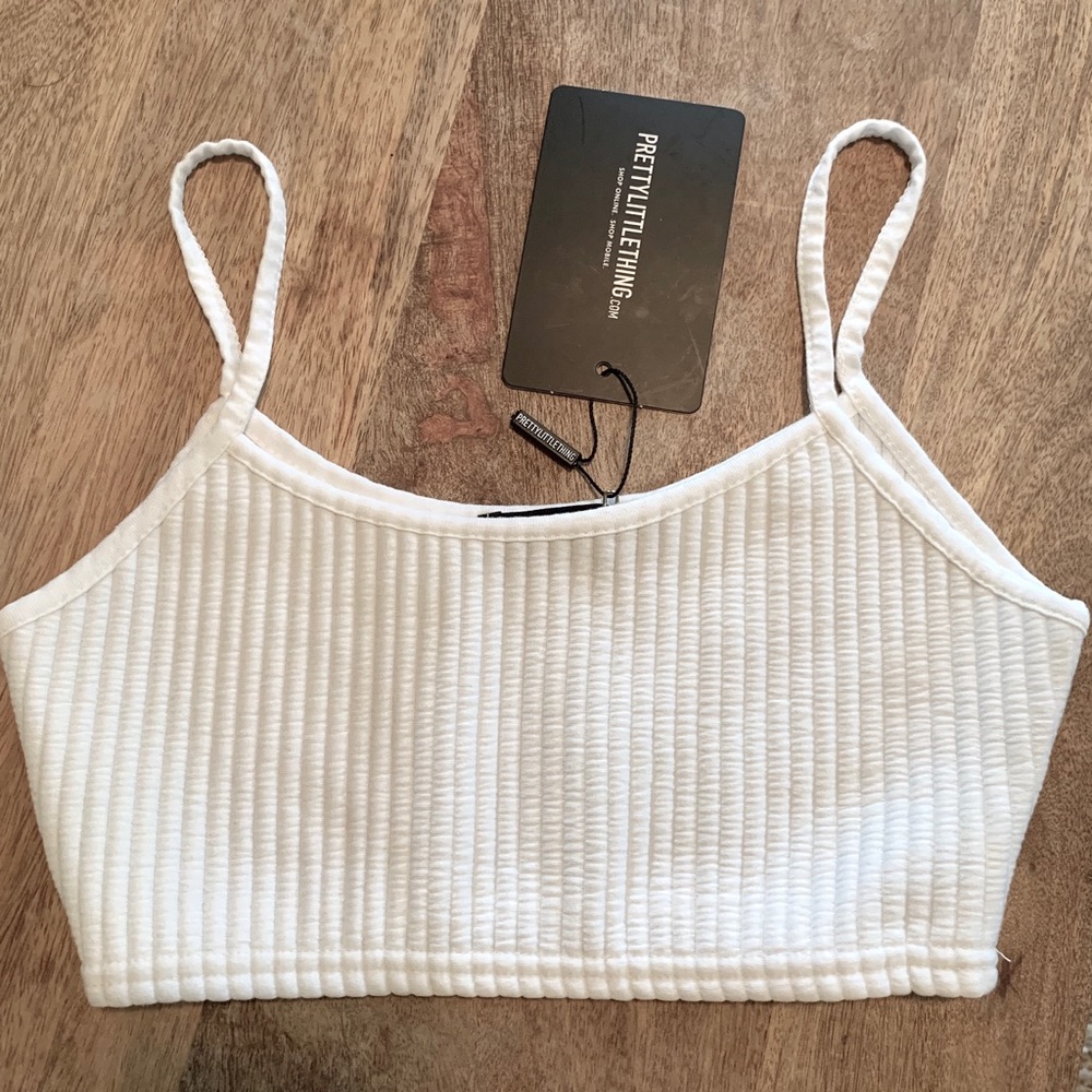 PrettyLittleThing Ribbed Cropped Cami - Picture 5 of 8